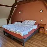 Maison Le Thuau بيت ضيافة Sargé Les Le Mans